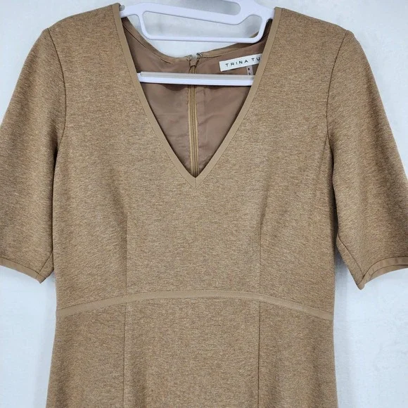 Trina Turk Heather Camel V-Neck Sheath Dress Size 6 Professional Workwear NWT